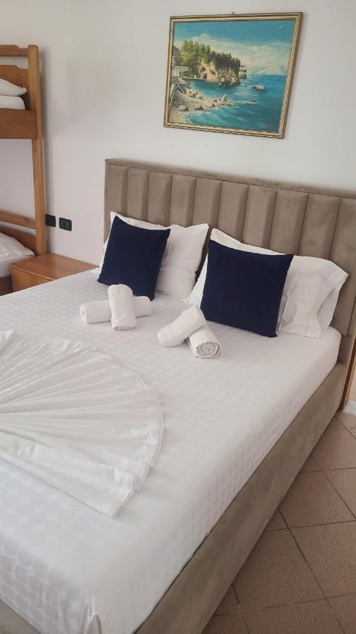 Hotel Noel Vlorë Eksteriør billede