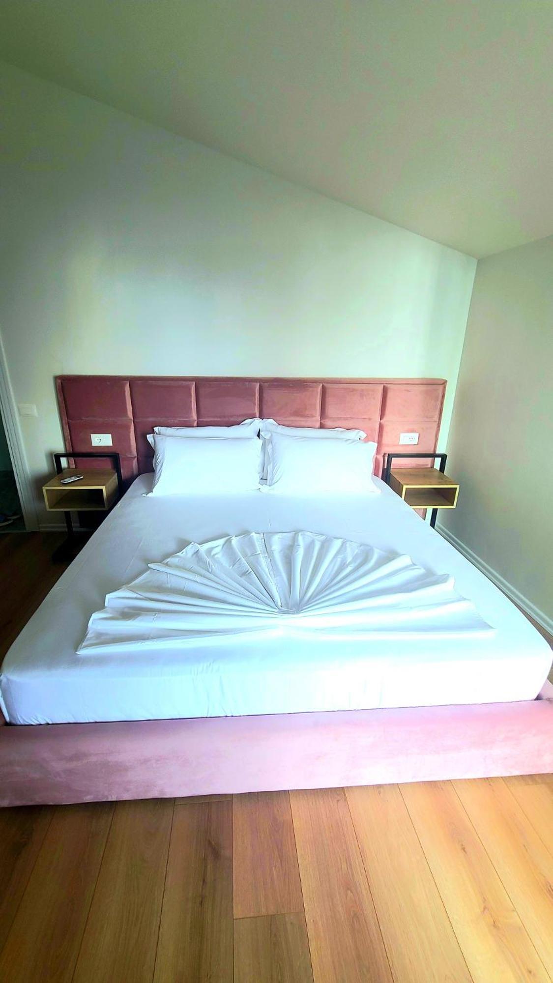 Hotel Noel Vlorë Eksteriør billede