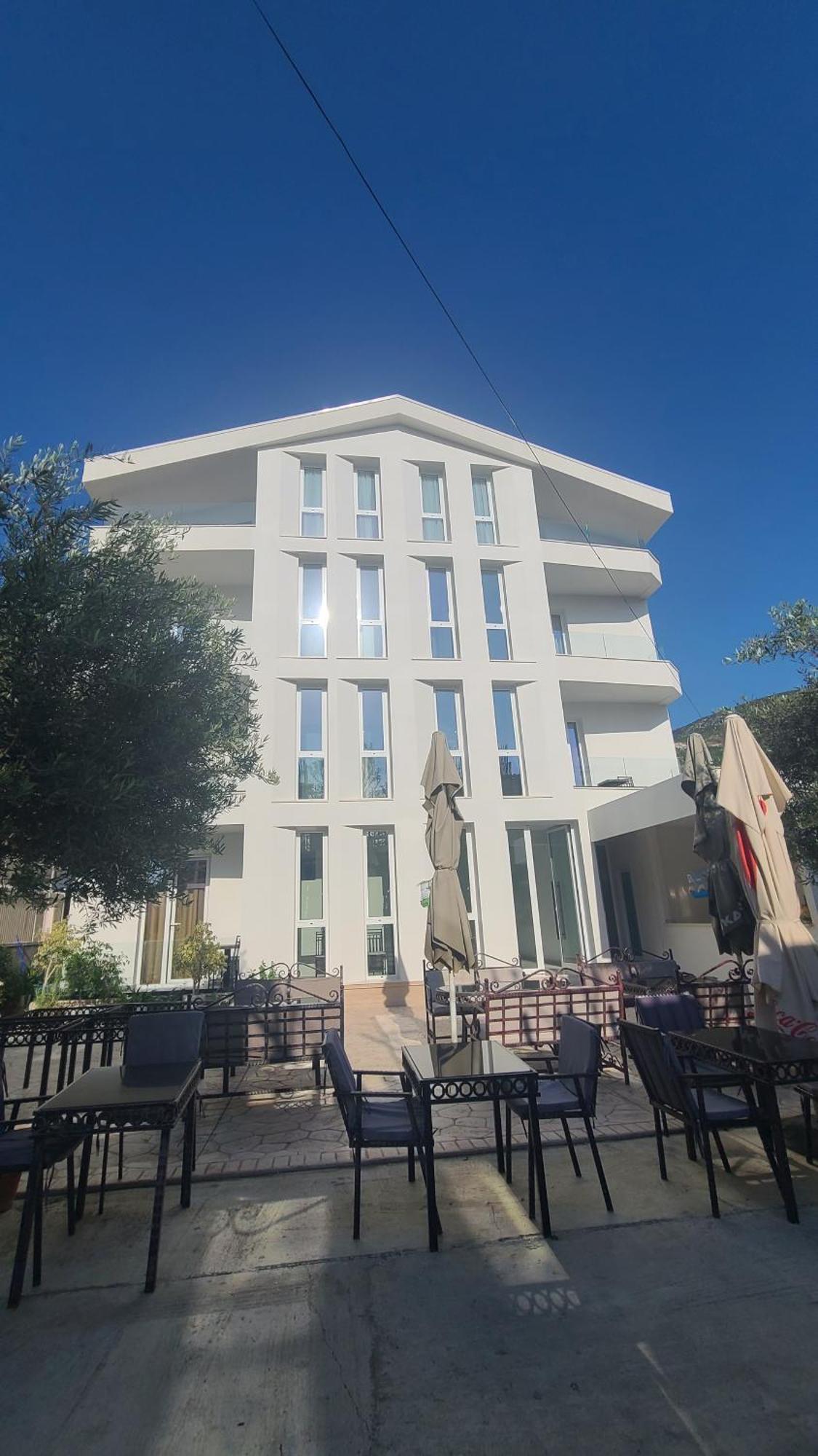 Hotel Noel Vlorë Eksteriør billede